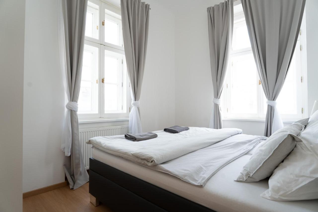 The Dante Prague - Family And Friends Apartments Buitenkant foto