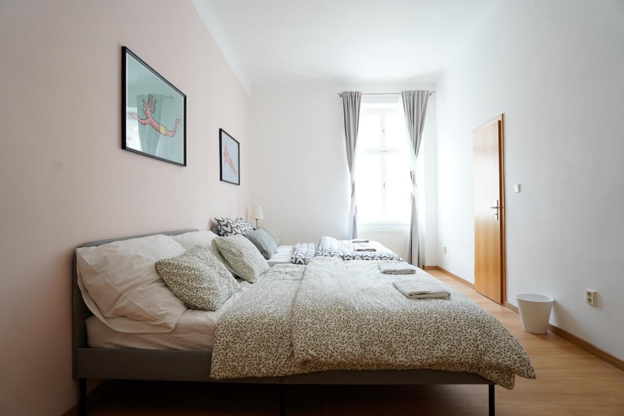 The Dante Prague - Family And Friends Apartments Buitenkant foto