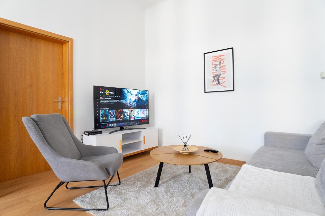 The Dante Prague - Family And Friends Apartments Buitenkant foto